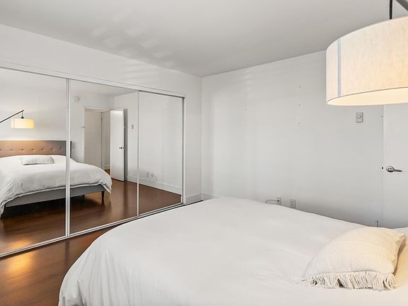 5th image of 2884 Sawtelle Blvd APT 101