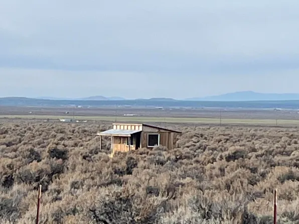 Tl 1400 Christmas Valley Hwy, Christmas Valley, OR 97641