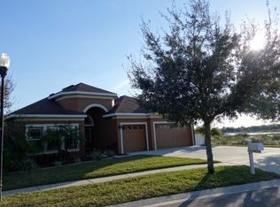 1811 Mira Lago Cir, Ruskin, FL 33570