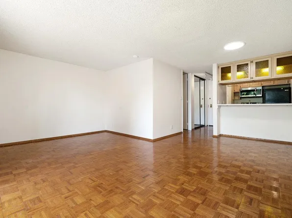 1313 Shelter Creek Ln #313, San Bruno, CA 94066