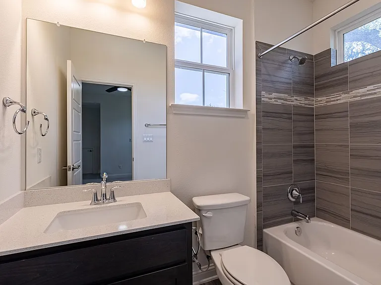 212 Eiglehart Rd — Photo 24