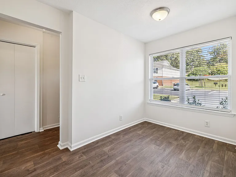 Legacy Village — Photo 110