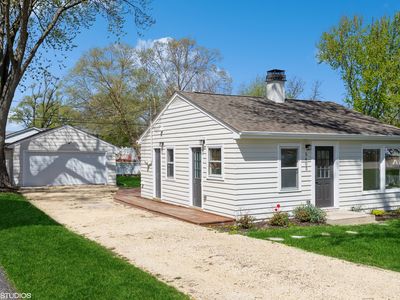 5405 W Lake Shore Dr, Oakwood Hills, IL, 60013