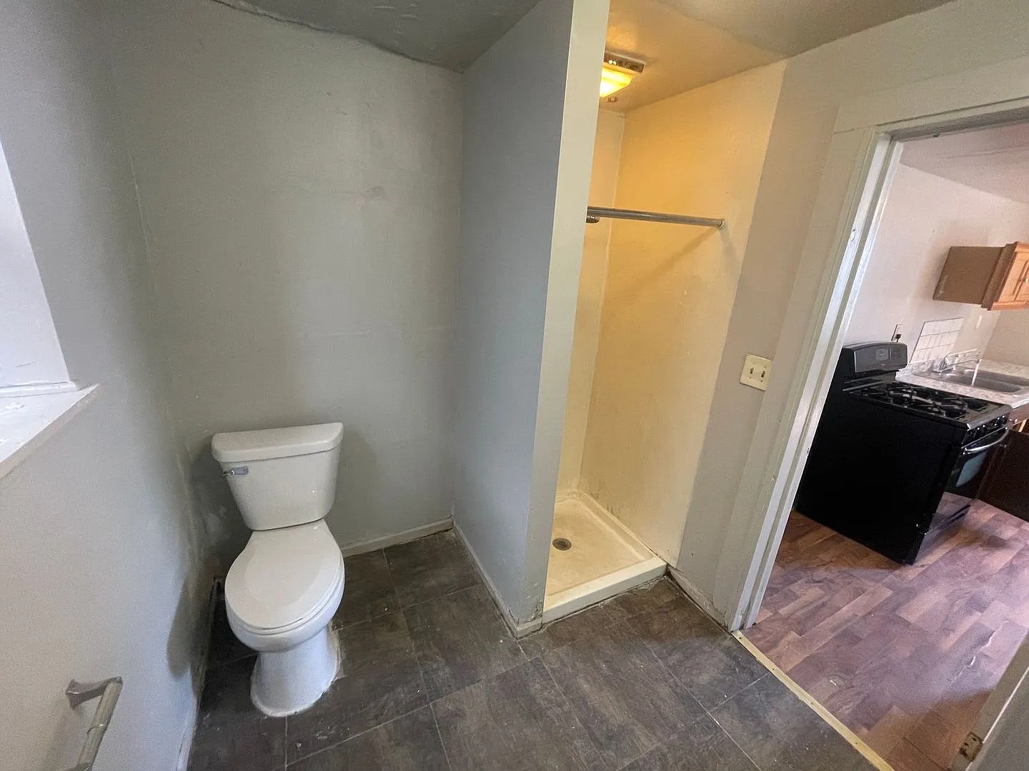 1712 W Forest Home Ave. (4 unit) — Photo 3