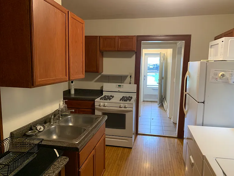 2531 Pierce St NE #1 — Photo 2