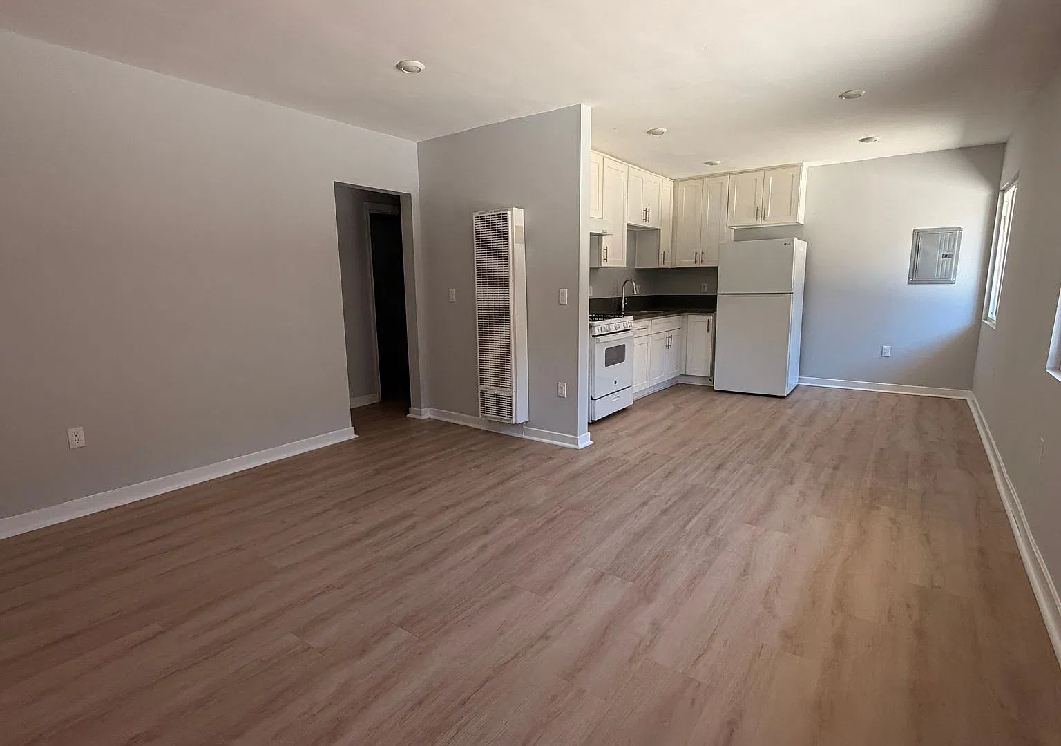 3923 S Gibraltar Ave., LLC — Photo 2