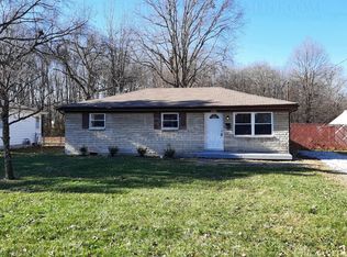 9002 Whippoorwill Rd, Louisville, KY 40229