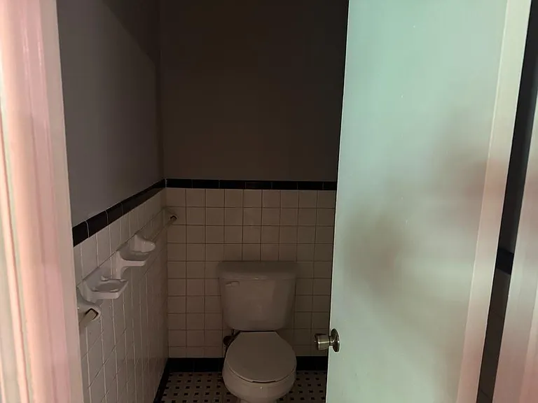 Unit Photo