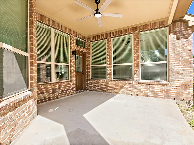 35 E Wolf Cabin Cir — Photo 31
