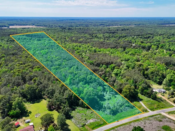 200 Chulahoma Rd, Holly Springs, MS 38635