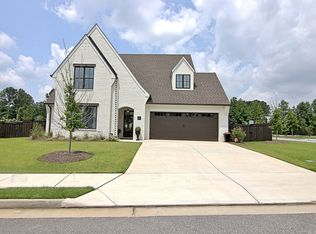 61 Dappers Lndg, Newnan, GA 30265
