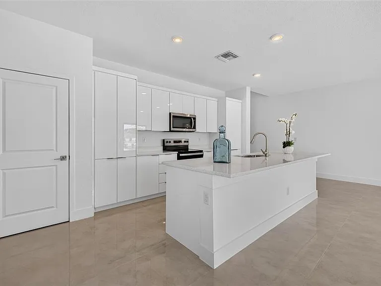 6336 Chorus Dr — Photo 24