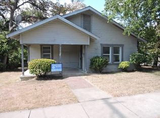 3000 Malcolm St, Fort Worth, TX 76112