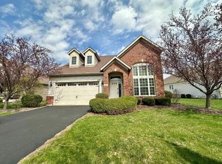 816 Colchester Dr, Oswego, IL