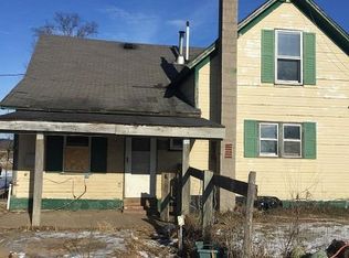 13221 Saint Croix Trl, North Branch, MN 55056