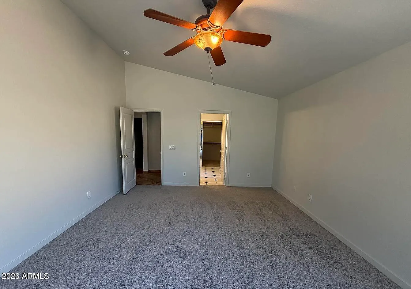 3 bed, 2.0 bath, 1838 sqft, $1,350 — Photo 2