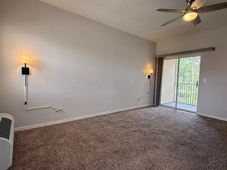 10049 Perfect Dr #B — Photo 2