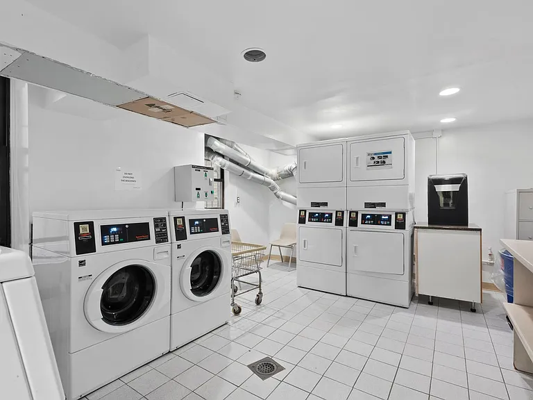 170 W 81st St #6E — Photo 8