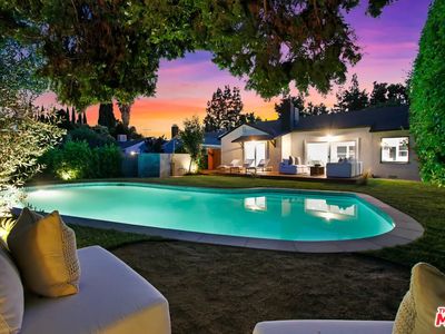 7058 McLennan Ave, Van Nuys, CA, 91406