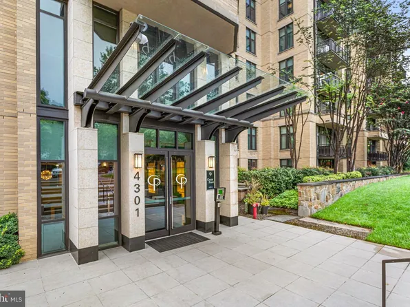 4301 Military Rd NW APT 609, Washington, DC 20015