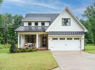 145 Putney Dr, Cary, NC 27518