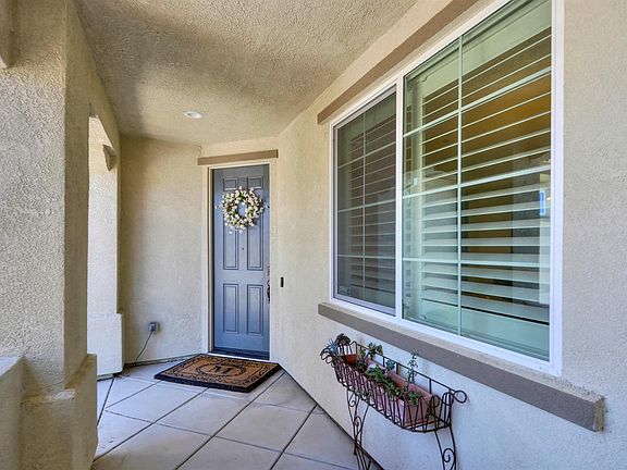 3rd image of 2704 Zane Dr