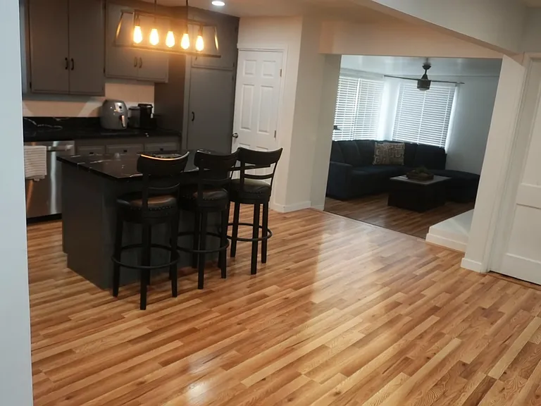 8943 Kittyhawk Ave — Photo 2