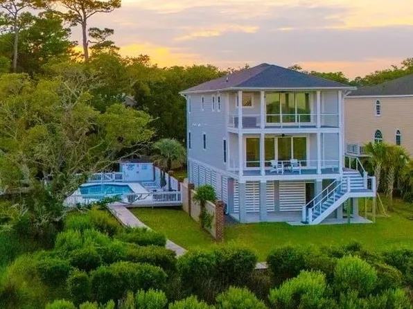 283 Berry Tree Dr., Pawleys Island, SC 29585