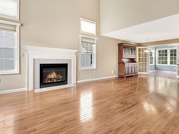 5th image of 11 Heather Dr #6