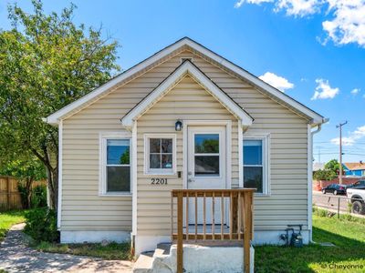 2201 E 11th St, Cheyenne, WY, 82001