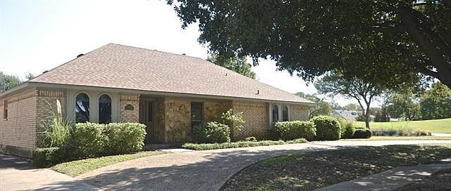 1st image of 3323 Brookhaven Club Dr