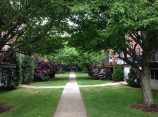 25 Westgate Rd #6, West Roxbury, MA 02132