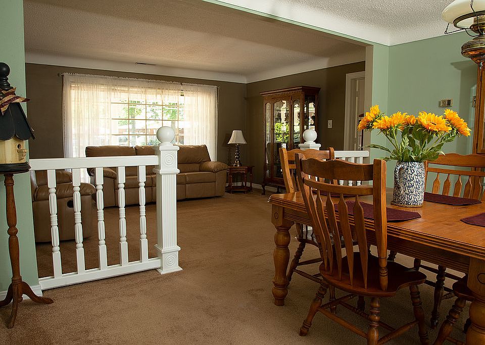 25 Tracy Ln, Granite City, IL 62040 Zillow