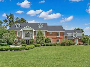 15203 Wildwood Cir, Magnolia, TX 77354