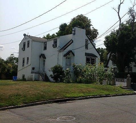 5th image of 99 Grandview Ave
