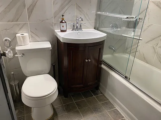 Rented by NextStopNY | media 13