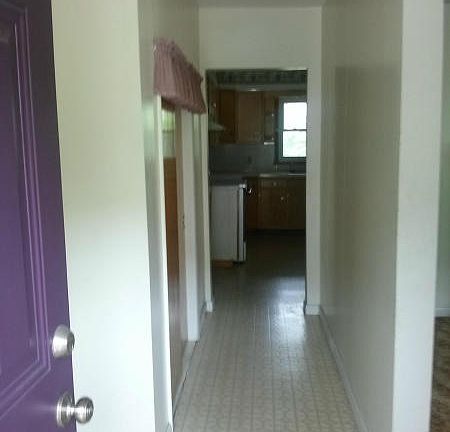 2nd image of 433 W Shamokin St