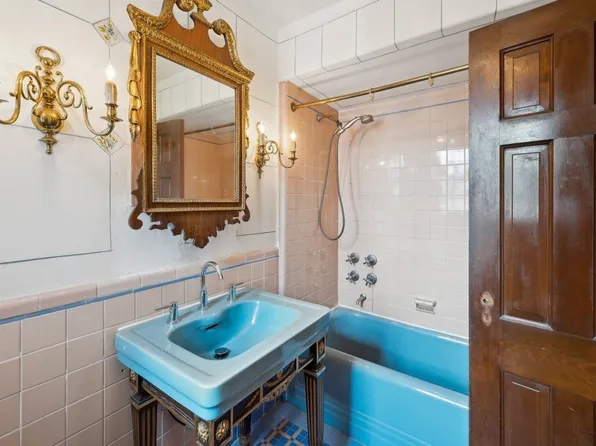 29-37 168th Street image 13 of 23