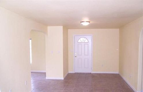 3rd image of 5527 Cottonwood Ave