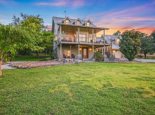 250 Hidden Oaks Rd, Wimberley, TX 78676