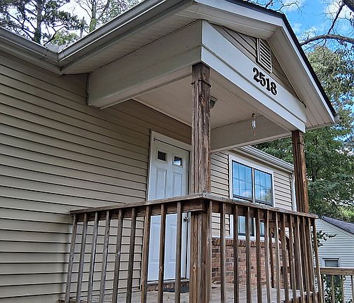 2nd image of 2518 Greenfield Ln
