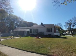 41 Bennett Ave, Saugus, MA 01906