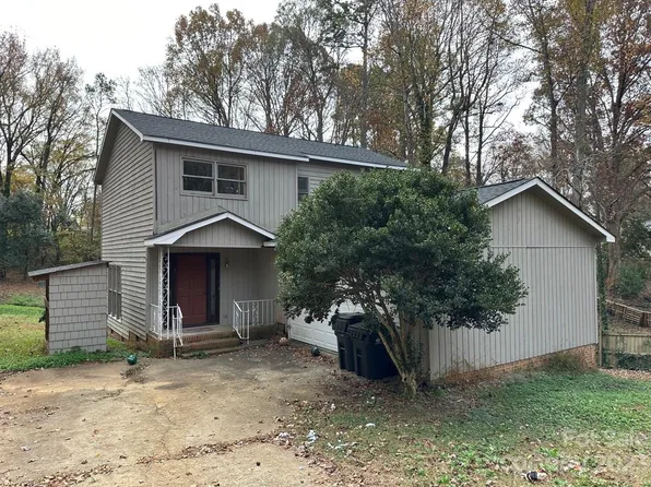 4939 Lailwood Cir, Charlotte, NC 28227