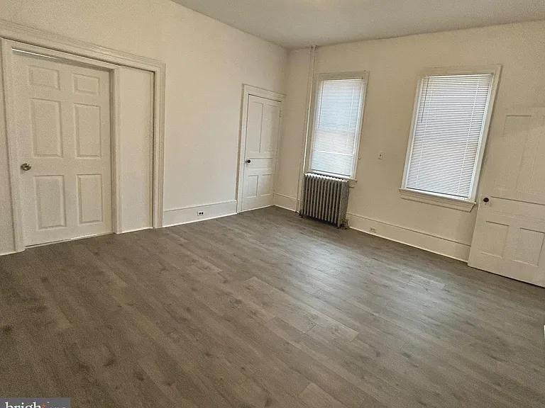 270 Grant St — Photo 3