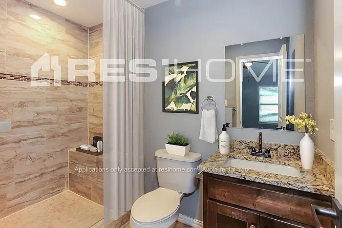 2708 Chestnut Ave — Photo 10