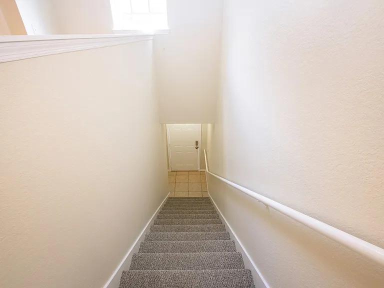 7405 Vista Way #203 — Photo 3