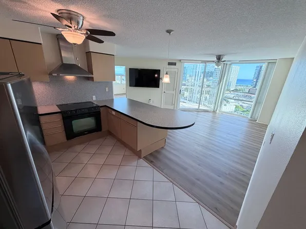 801 S King St, Honolulu, HI
