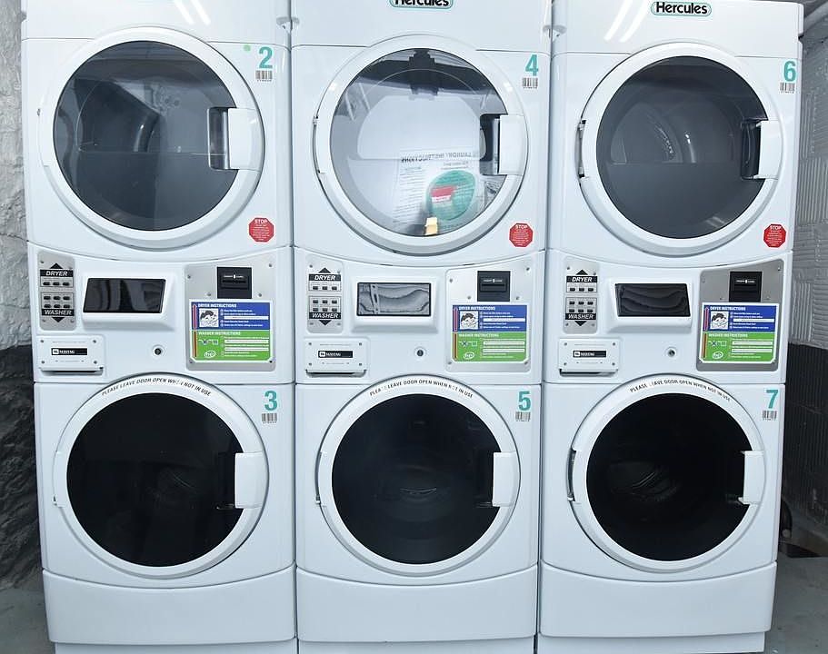 1st image of 656 St Nicholas Ave APT 33
