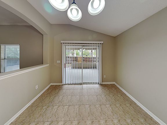 5th image of 12565 Brookchase Ln