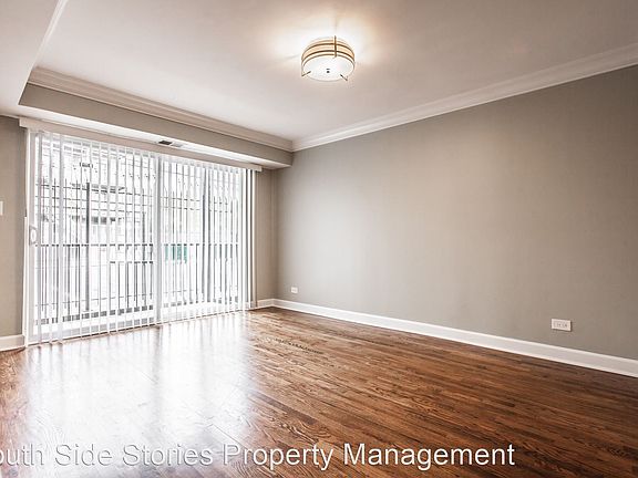 3rd image of 4950 S King Dr #2901065